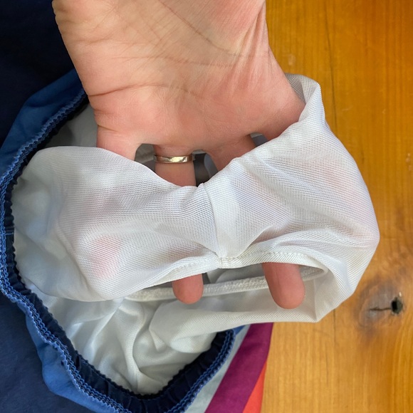 Pair of Old Navy Swim Trunks - 5T - Picture 5 of 11